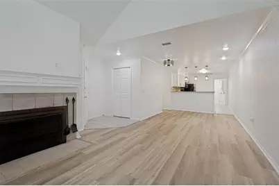 1004 Bridges Drive, Arlington, TX 76012 - Photo 11
