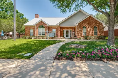 1004 Bridges Drive, Arlington, TX 76012 - Photo 3