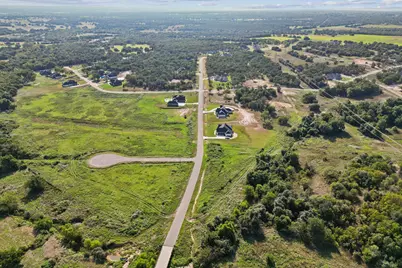 1049 Glenoaks Drive, Weatherford, TX 76088 - Photo 9