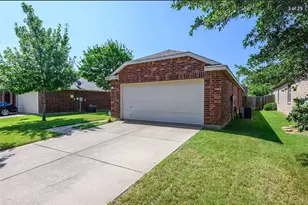 6112 Moor Hen Drive, Denton, TX 76208 - Photo 3