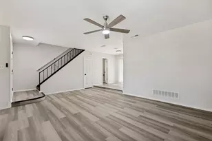 709 N Madison Ave, Dallas, TX 75208 - Photo 5