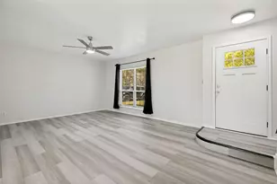 709 N Madison Ave, Dallas, TX 75208 - Photo 3