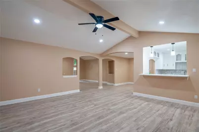 1022 Shenandoah Drive, Arlington, TX 76014 - Photo 3