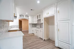 1022 Shenandoah Dr, Arlington, TX 76014 - Photo 13