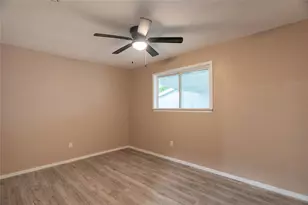 1022 Shenandoah Dr, Arlington, TX 76014 - Photo 5