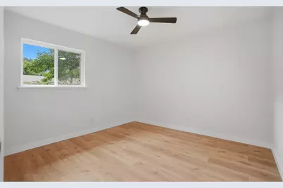 2916 Rayswood Drive, Carrollton, TX 75007 - Photo 21