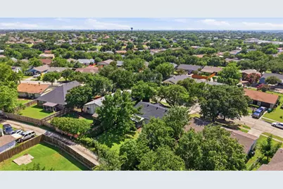 2916 Rayswood Drive, Carrollton, TX 75007 - Photo 27