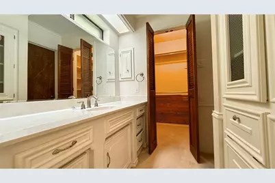 402 Sequoia Drive, Garland, TX 75041 - Photo 9