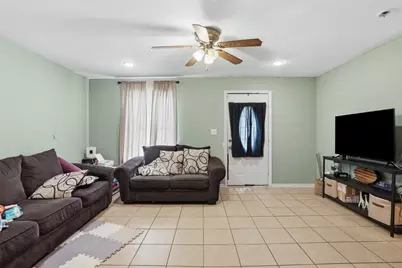 3104 Avenue L, Fort Worth, TX 76105 - Photo 3