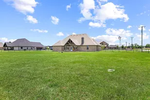 701 Georgia Blvd, Collinsville, TX 76233 - Photo 35