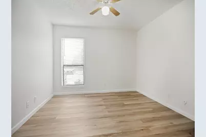 1200 Harwell Drive #1910, Arlington, TX 76011 - Photo 9