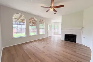 2404 Katina Dr, Flower Mound, TX 75028 - Photo 3