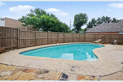 7004 Hillview Drive, Plano, TX 75025 - Photo 35