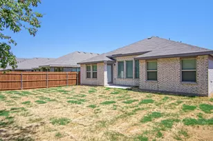 9816 Mescalbean Blvd, Fort Worth, TX 76036 - Photo 23