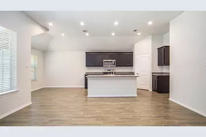9816 Mescalbean Boulevard, Fort Worth, TX 76036 - Photo 7