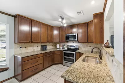 8516 Crestview Drive, North Richland Hills, TX 76182 - Photo 11