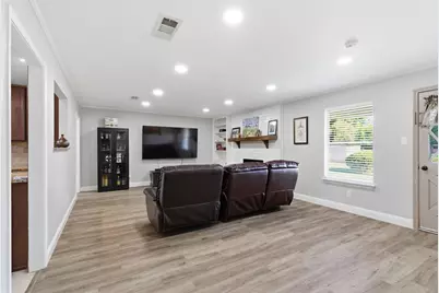 8516 Crestview Drive, North Richland Hills, TX 76182 - Photo 7
