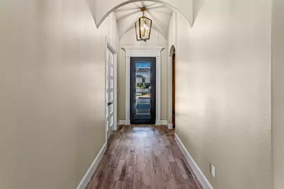 1041 Mickelson Drive, Granbury, TX 76048 - Photo 5