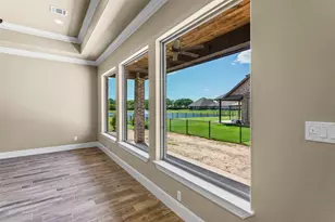 1041 Mickelson Dr, Granbury, TX 76048 - Photo 11