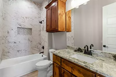 1041 Mickelson Drive, Granbury, TX 76048 - Photo 33