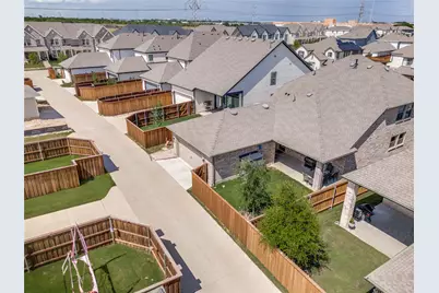909 Almond Blossom Circle, Crowley, TX 76036 - Photo 25