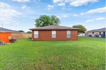 10311 Pondwood Drive, Dallas, TX 75217 - Photo 11