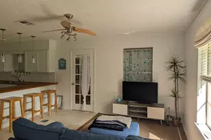 155 Lake Dr, Enchanted Oaks, TX 75156 - Photo 9