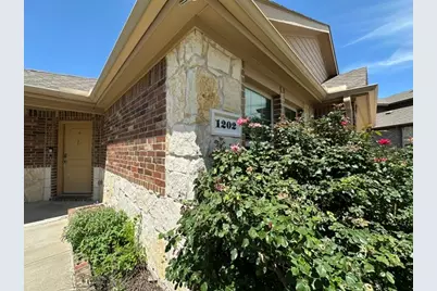 1202 Meadow Wood, Princeton, TX 75407 - Photo 3