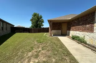 1202 Meadow Wood, Princeton, TX 75407 - Photo 3