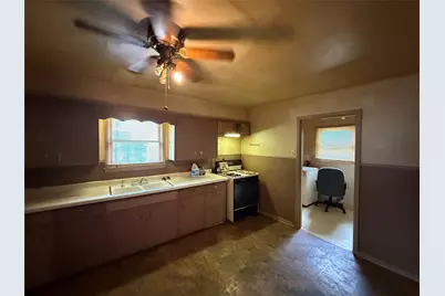 317 Hurt Street, Dublin, TX 76446 - Photo 5