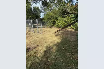 317 Hurt Street, Dublin, TX 76446 - Photo 9