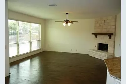 2320 Lynbridge Circle, Plano, TX 75025 - Photo 11