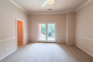 2533 Vista Creek Ct, Garland, TX 75044 - Photo 11