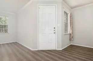 14541 Little Anne Dr, Little Elm, TX 75068 - Photo 5
