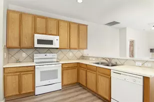 14541 Little Anne Dr, Little Elm, TX 75068 - Photo 13