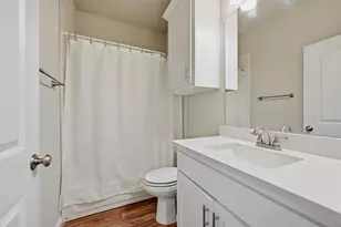 114 Sequoya Dr, Lake Kiowa, TX 76240 - Photo 25