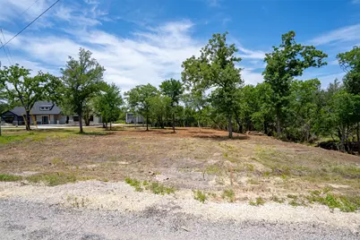 1018 Creek Crossing Road, Glen Rose, TX 76070 - Photo 5