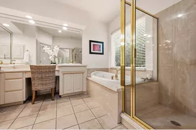 3906 Brookfield Drive, Arlington, TX 76001 - Photo 17