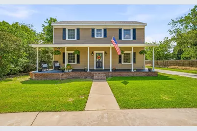 816 Kentucky Street, Graham, TX 76450 - Photo 1