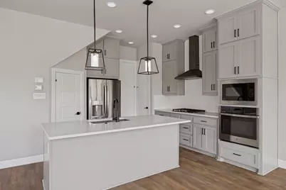 7104 Amber Grove Court, Dallas, TX 75231 - Photo 11
