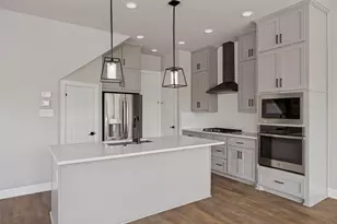 7104 Amber Grv Ct, Dallas, TX 75231 - Photo 11