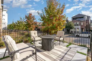 7104 Amber Grv Ct, Dallas, TX 75231 - Photo 3