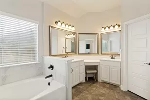 12701 Whispering Wind Dr, Godley, TX 76044 - Photo 19