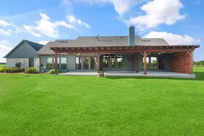 1019 Vaughan Lane, Tioga, TX 76271 - Photo 5