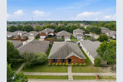 1936 Rosa Parks Boulevard, Lancaster, TX 75146 - Photo 3