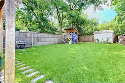 1323 Lansford Avenue, Dallas, TX 75224 - Photo 31