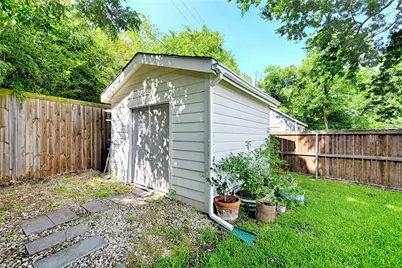 1323 Lansford Avenue, Dallas, TX 75224 - Photo 29