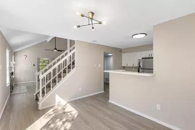 2706 Bridge Lake Drive, Irving, TX 75060 - Photo 9
