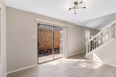 2706 Bridge Lake Drive, Irving, TX 75060 - Photo 5