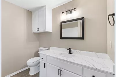 2706 Bridge Lake Drive, Irving, TX 75060 - Photo 11